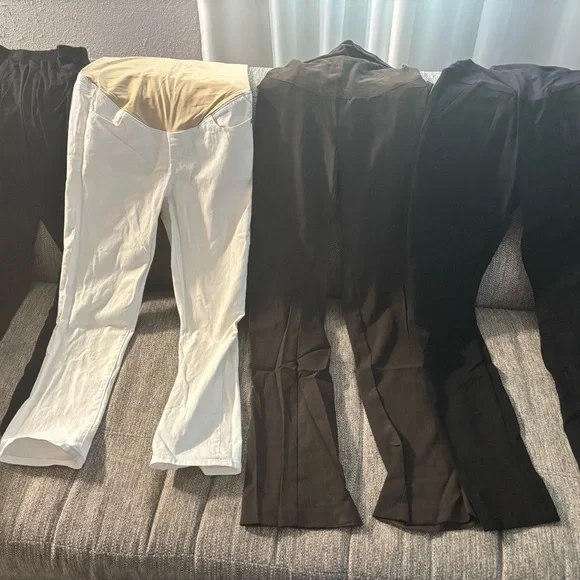 Size small bundle of maternity clothes. - Picture 5 of 13